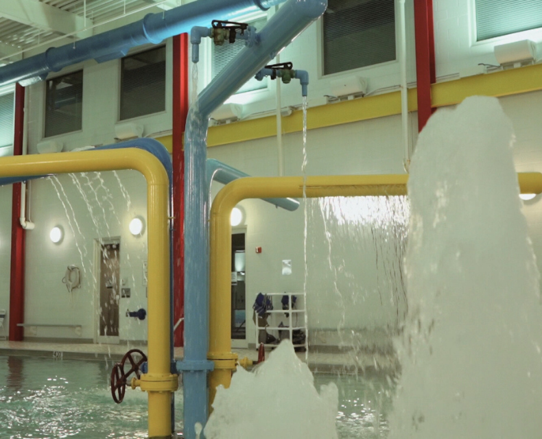 AQUATICS - Activity Pool Closeup